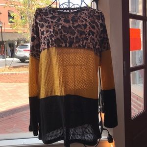 Color Block Long Sleeve Top